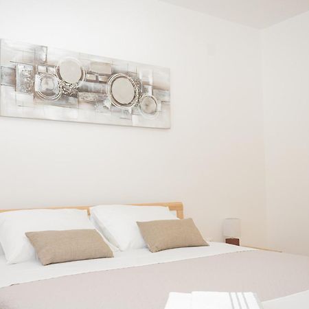 קרק Apartmani Cimerman מראה חיצוני תמונה