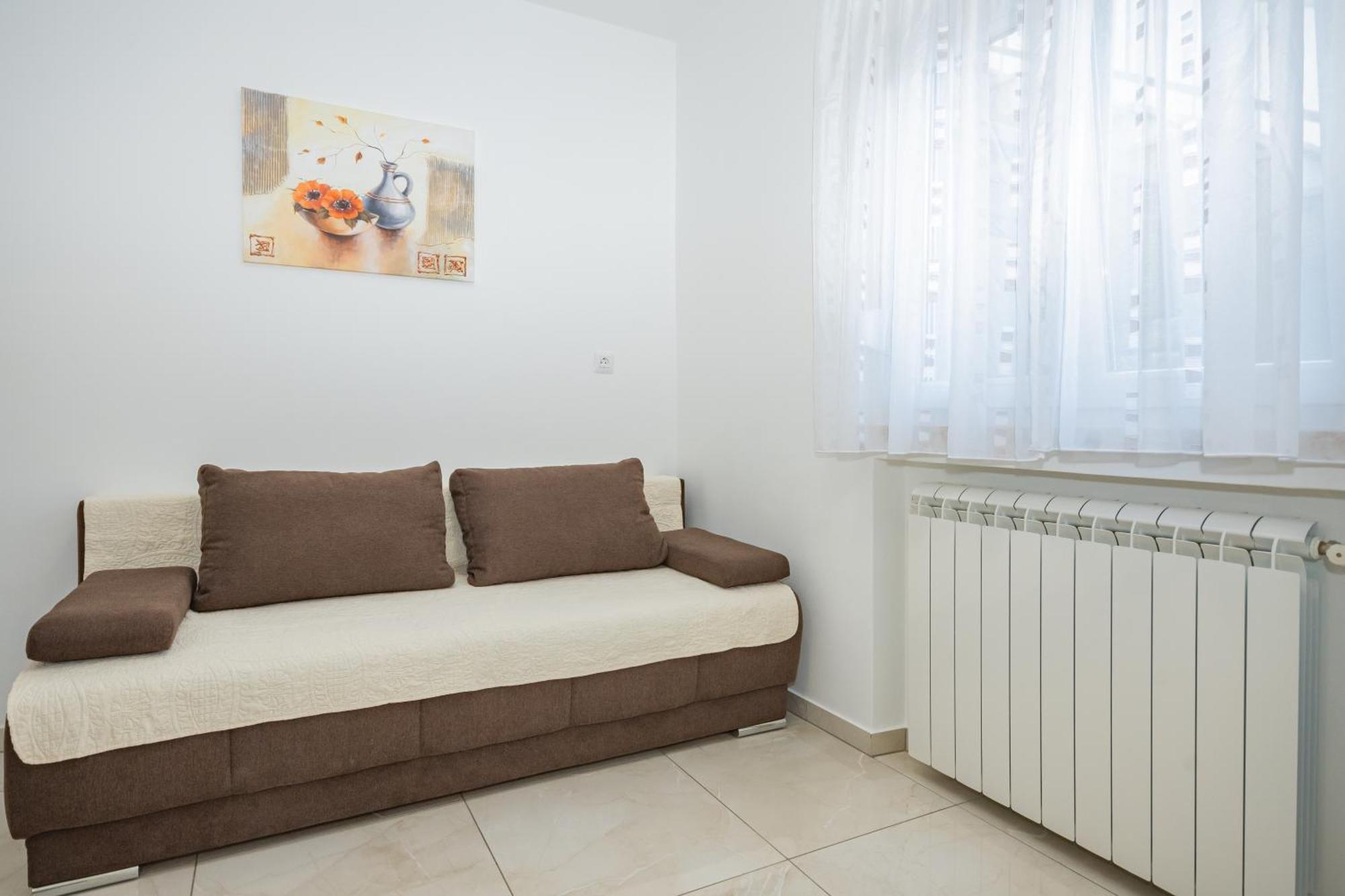 קרק Apartmani Cimerman מראה חיצוני תמונה